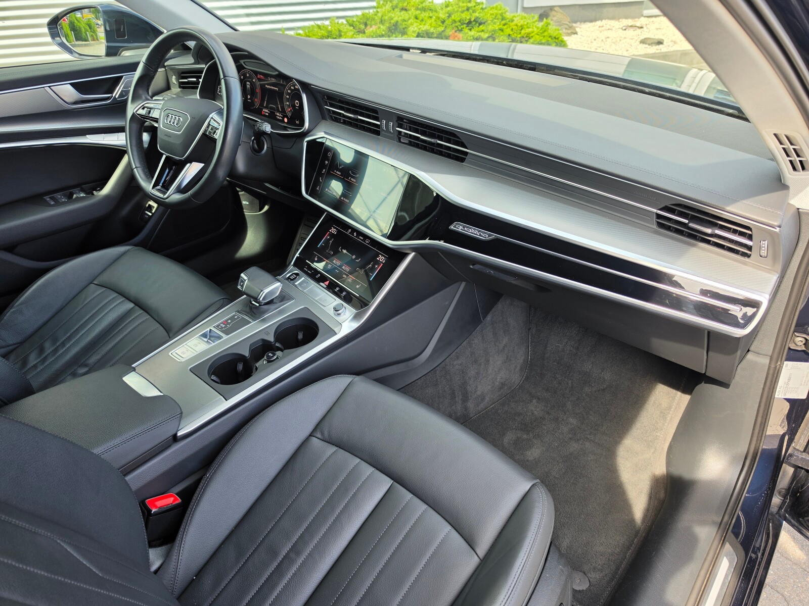 Audi A6 Avant - zdjęcie 23