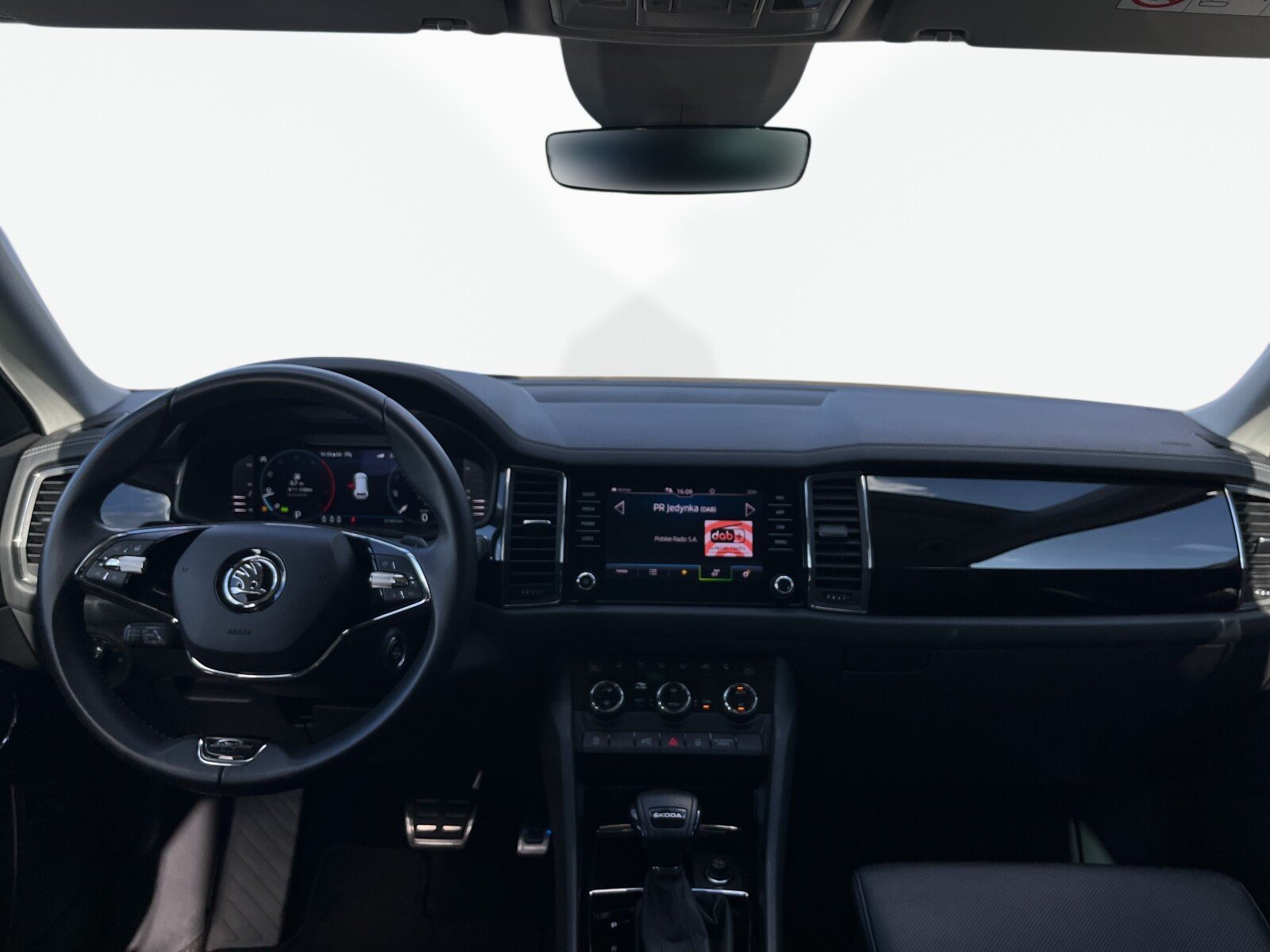 Škoda Kodiaq - zdjęcie 10