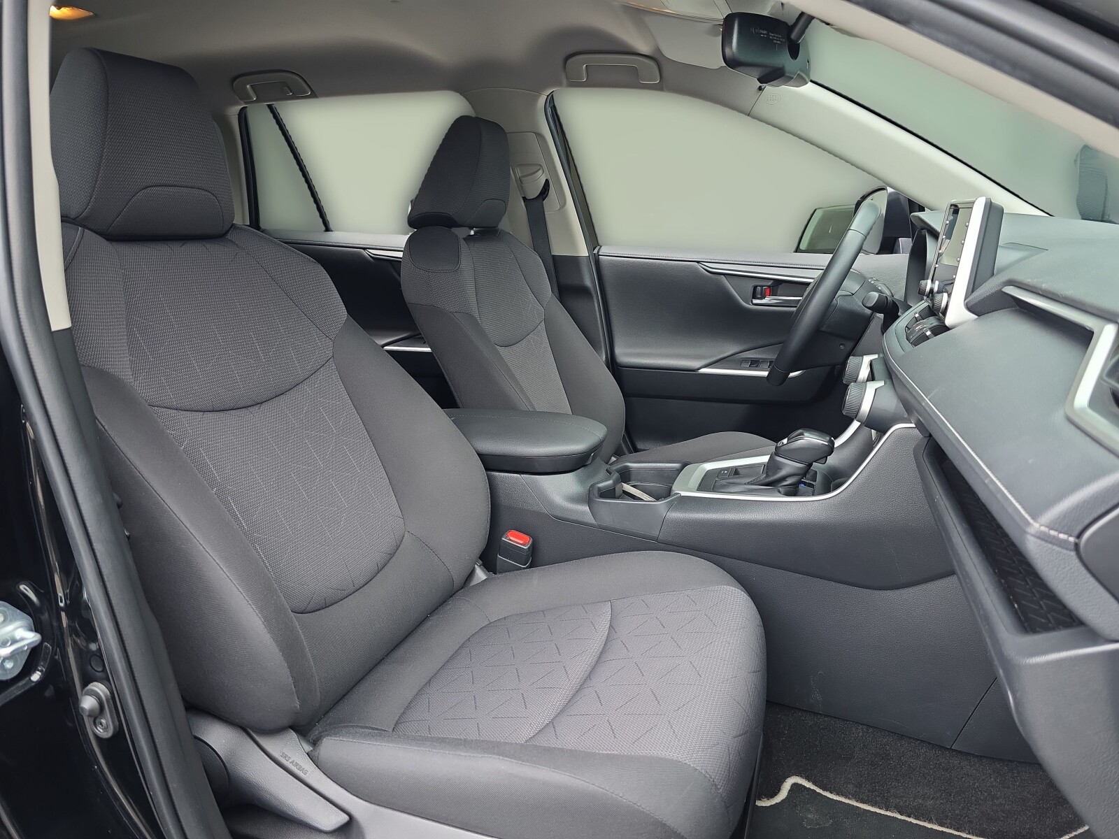 Toyota RAV 4 - zdjęcie 24