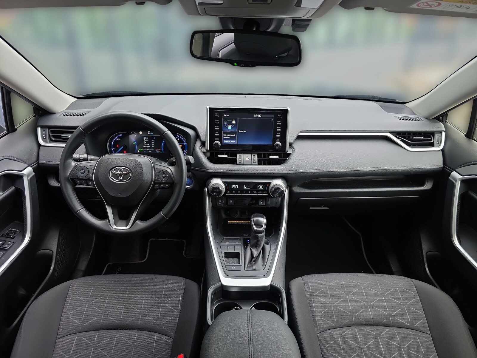 Toyota RAV 4 - zdjęcie 17