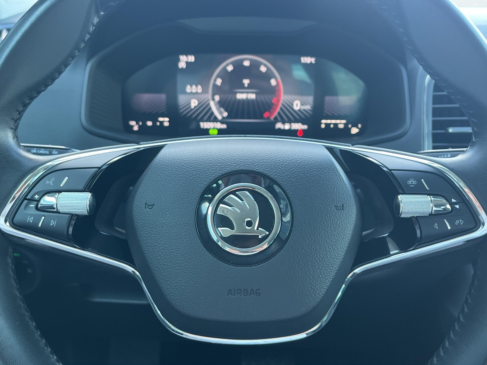Škoda Karoq - zdjęcie 16