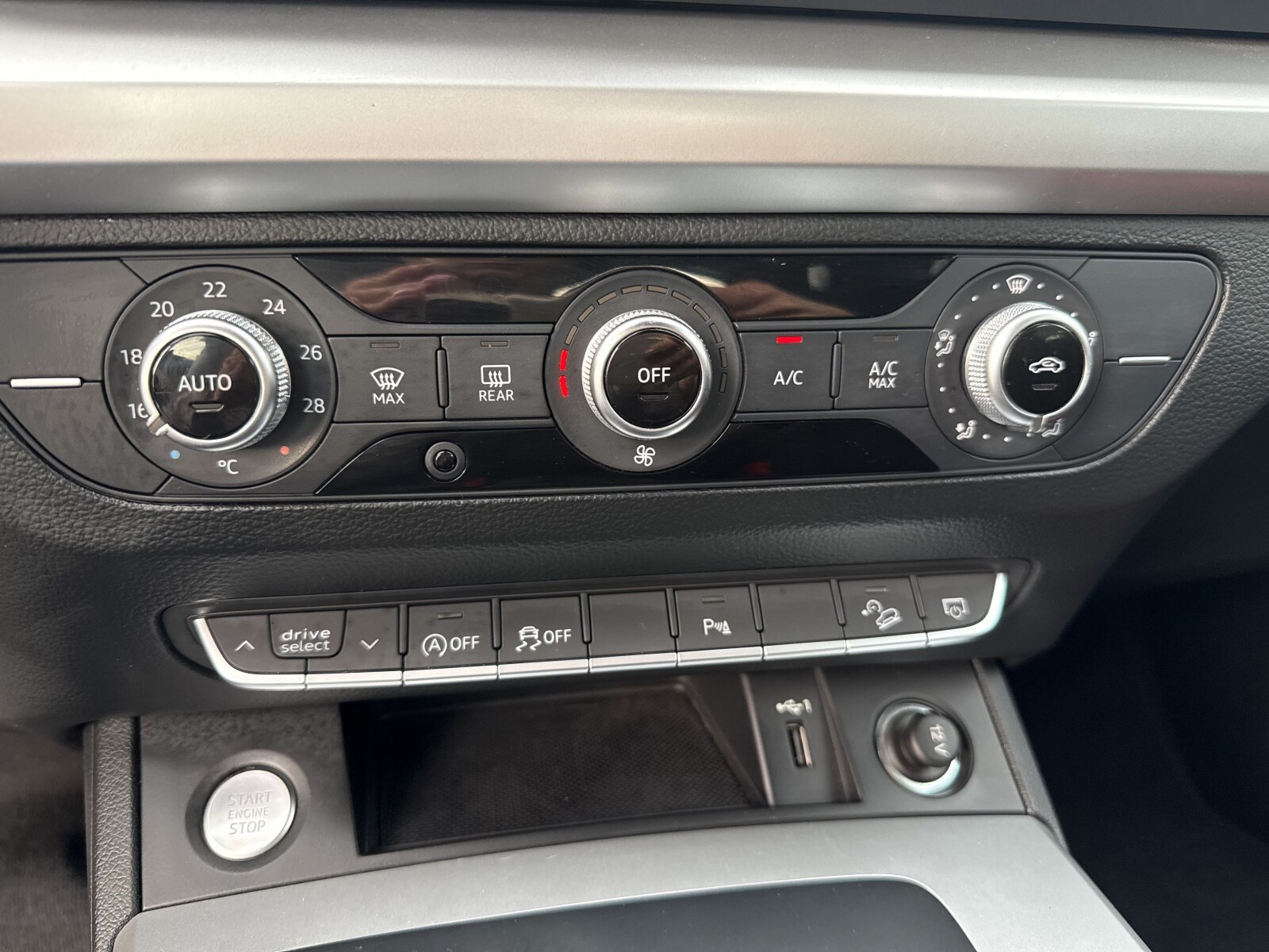 Audi Q5 - zdjęcie 12