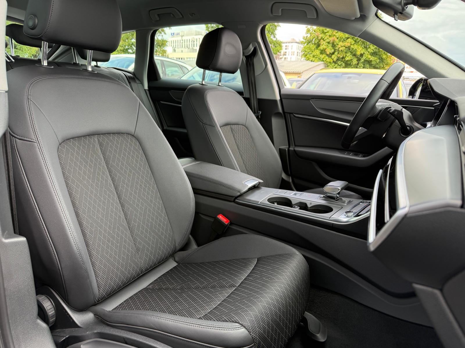 Audi A6 allroad - zdjęcie 21