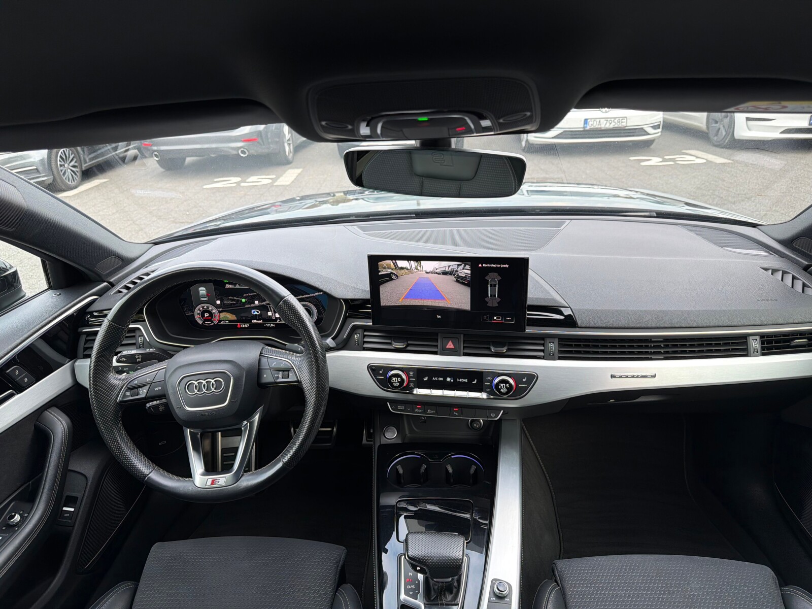Audi A4 Limousine - zdjęcie 18