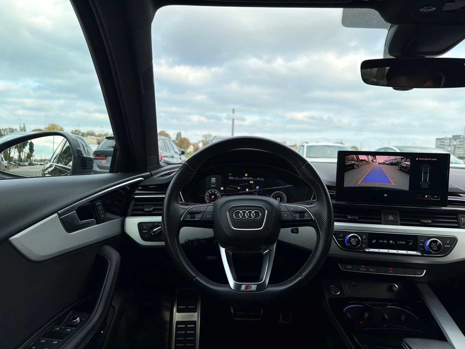 Audi A4 Limousine - zdjęcie 19
