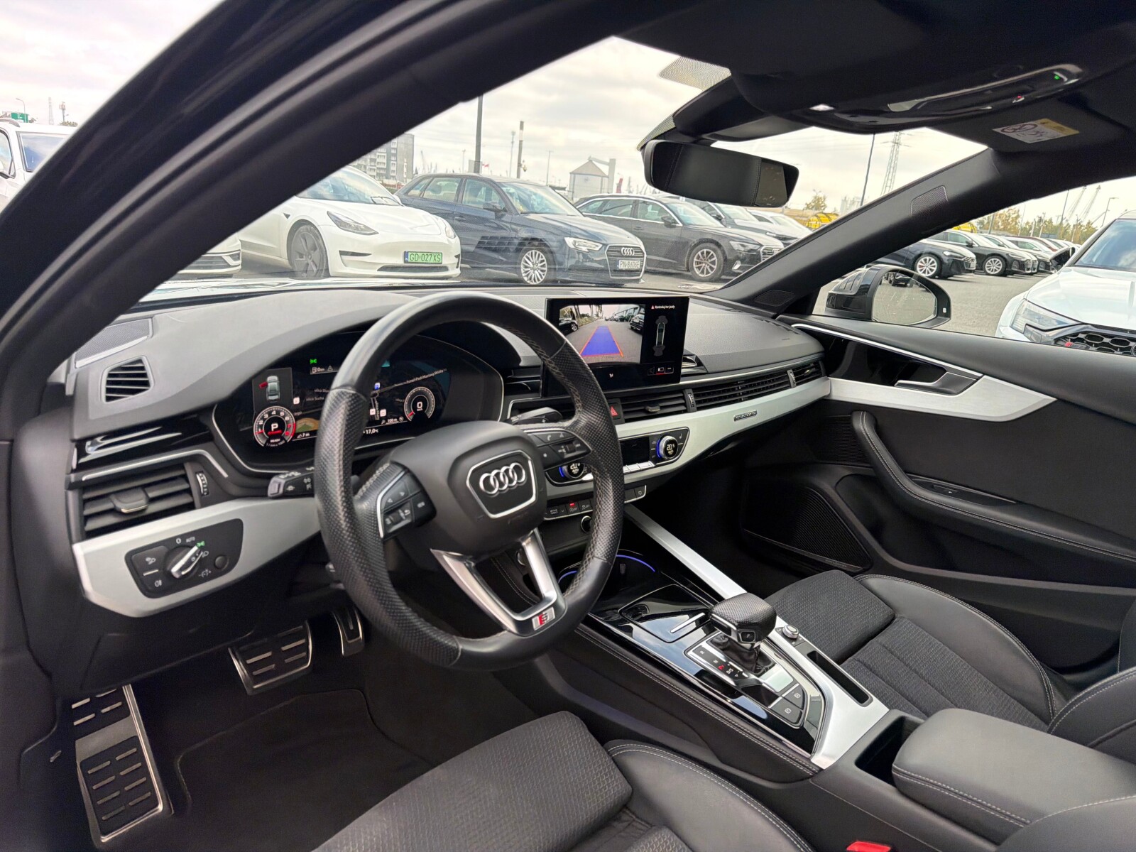 Audi A4 Limousine - zdjęcie 13