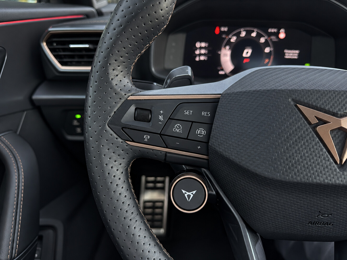 Cupra Formentor - zdjęcie 23