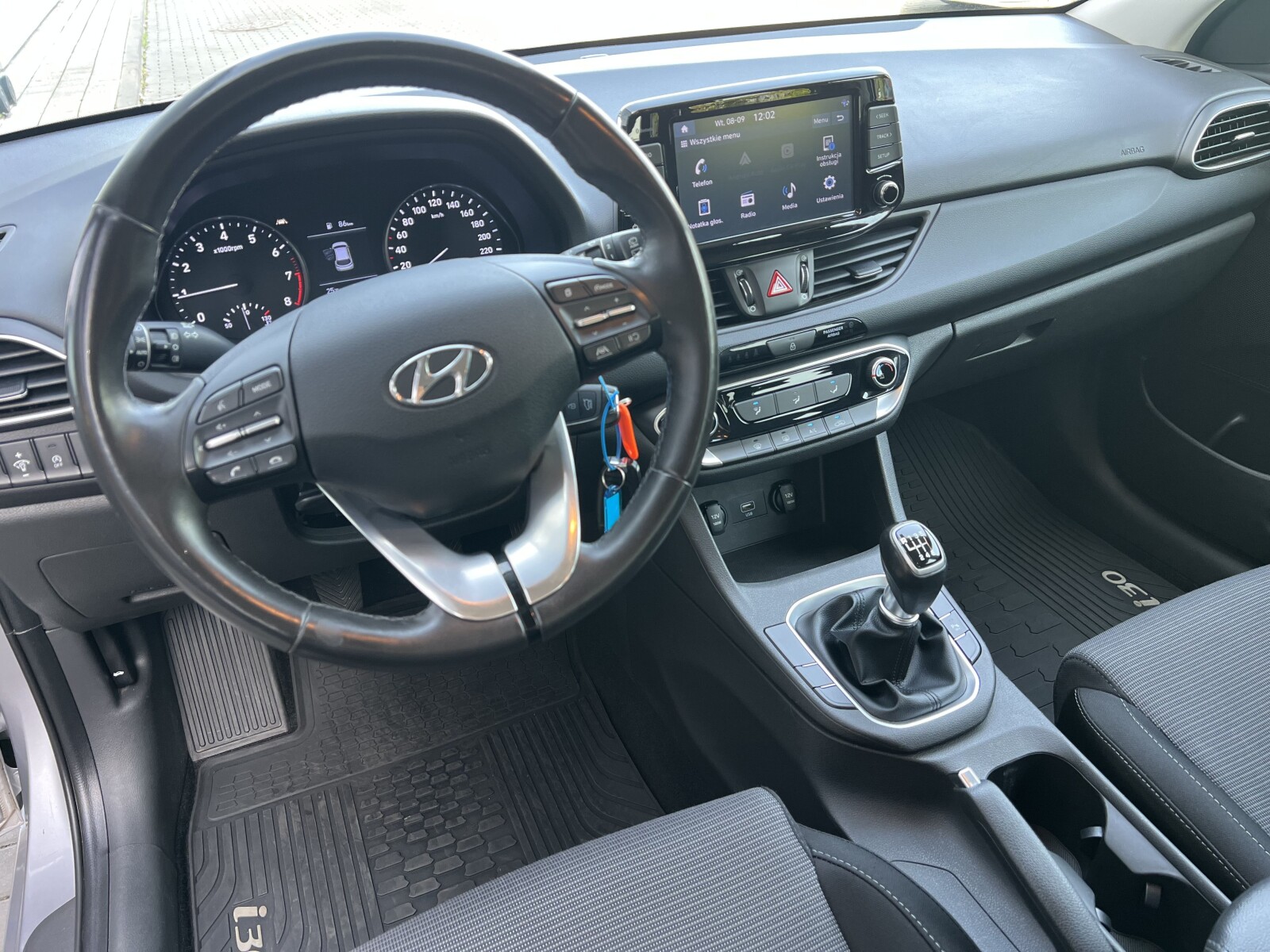 Hyundai i30 - zdjęcie 24
