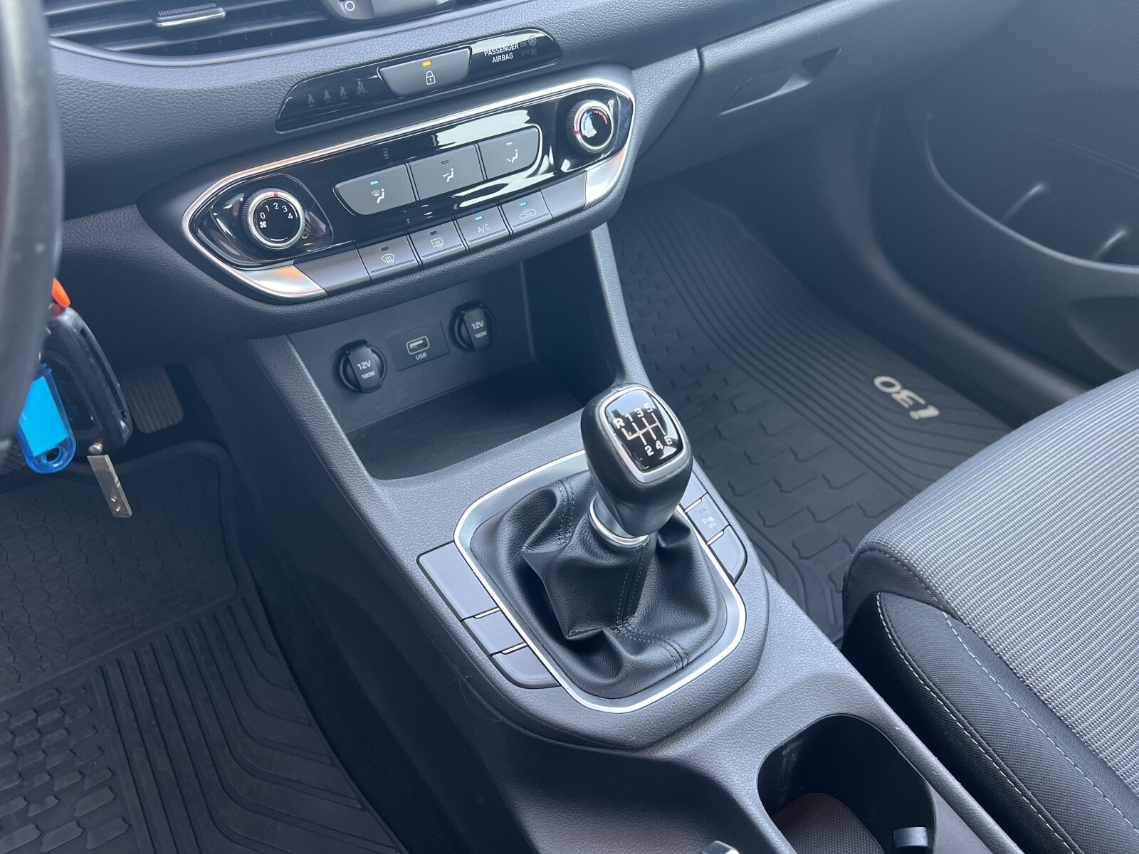 Hyundai i30 - zdjęcie 21