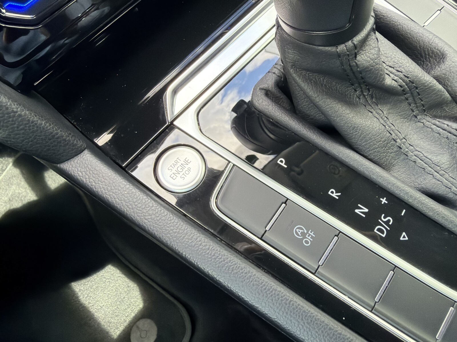 Volkswagen Arteon - zdjęcie 22