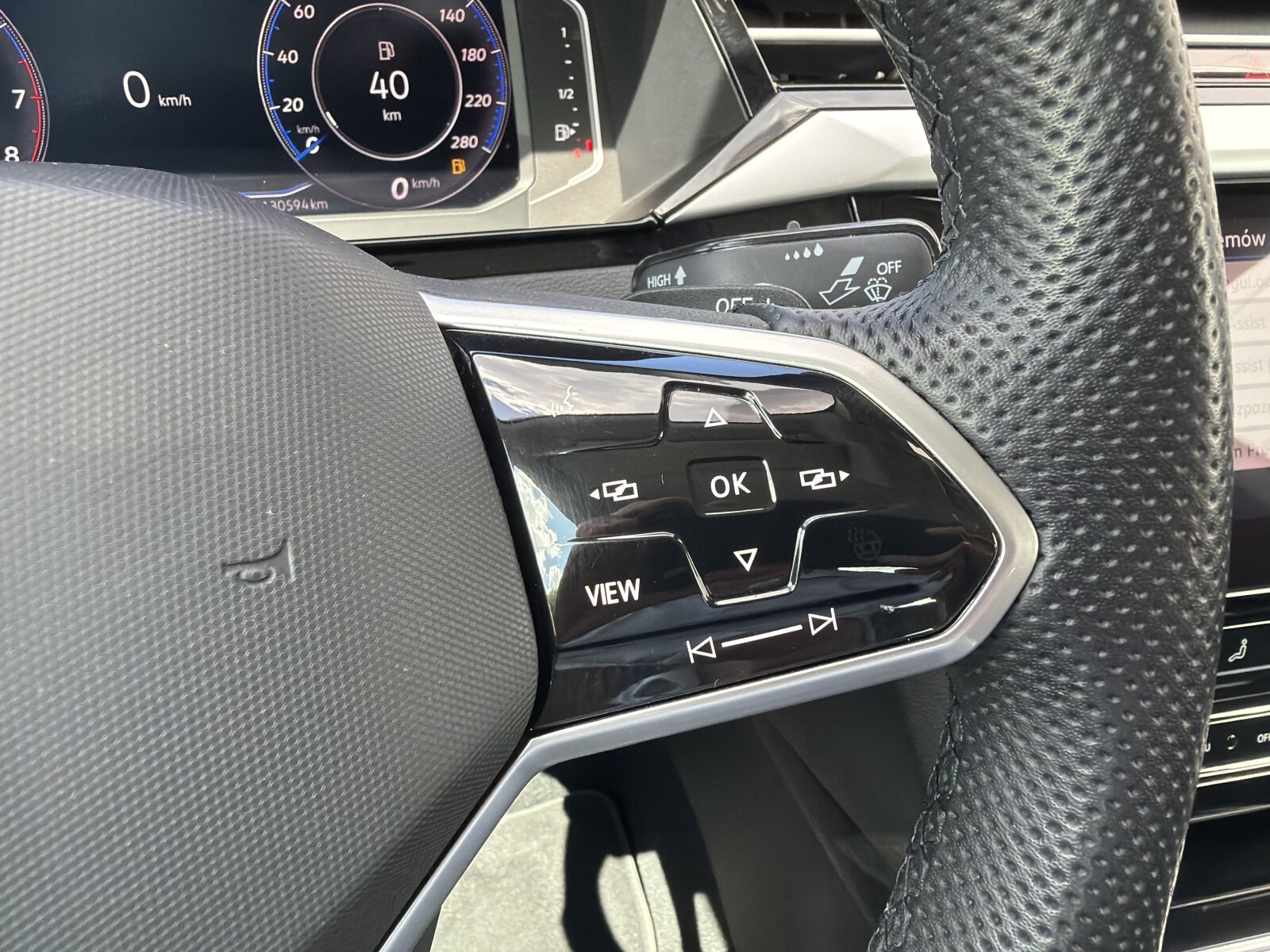 Volkswagen Arteon - zdjęcie 30