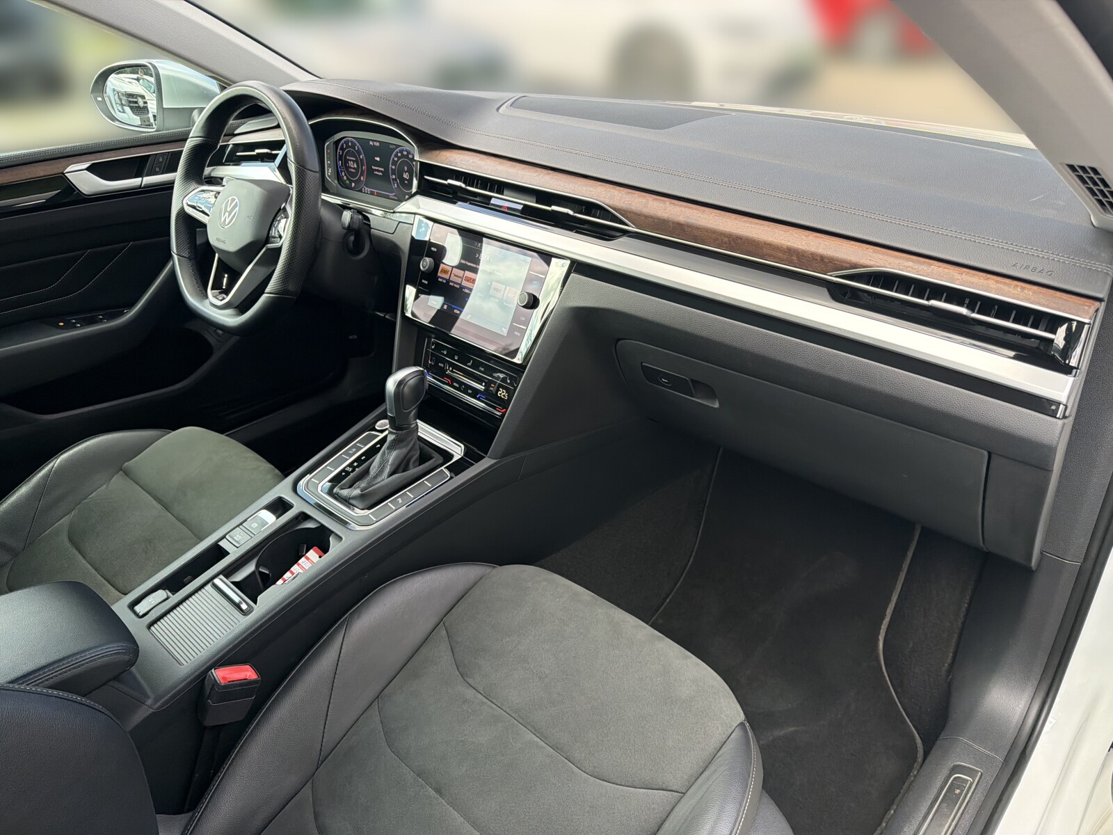 Volkswagen Arteon - zdjęcie 17