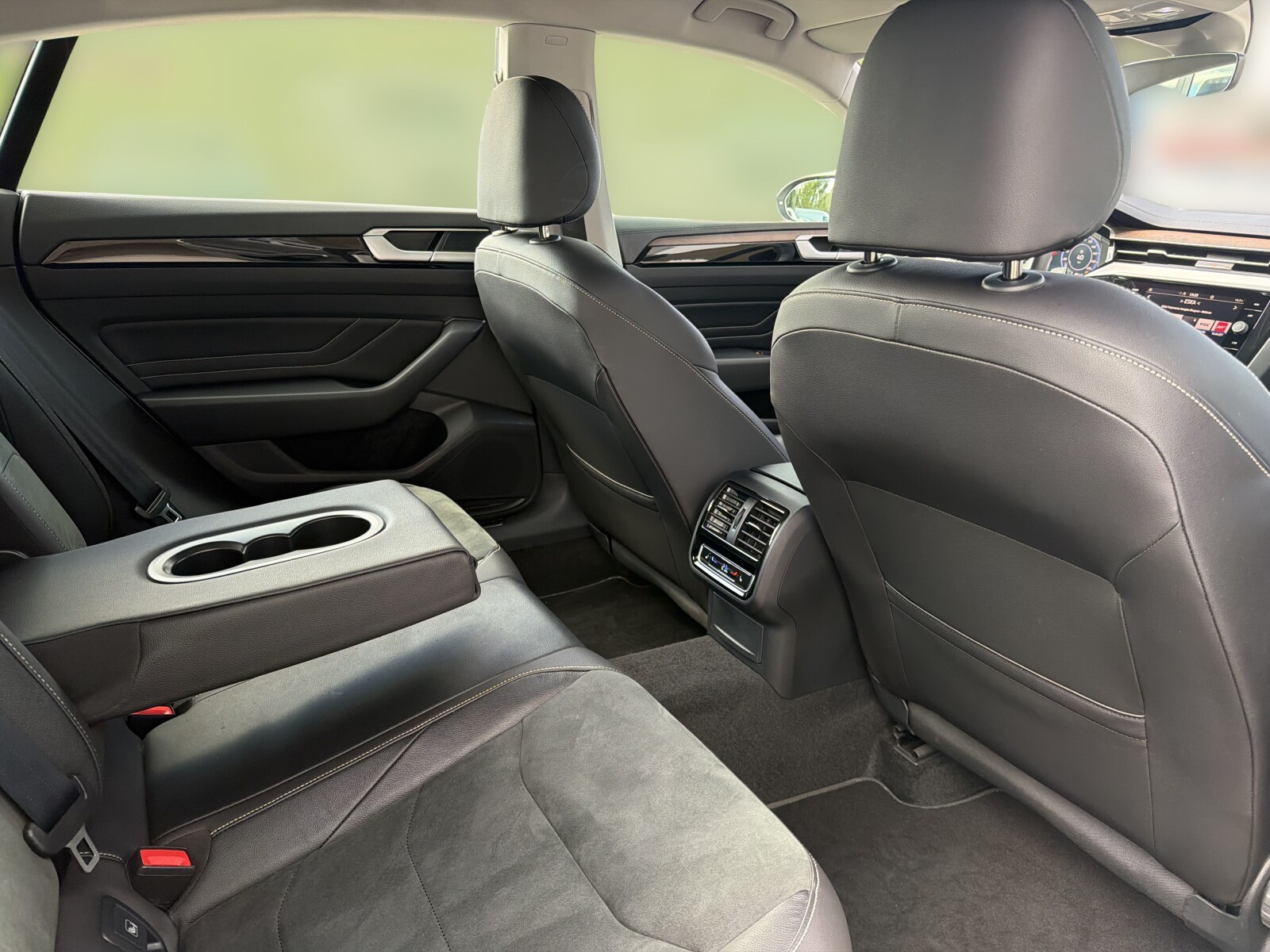 Volkswagen Arteon - zdjęcie 15
