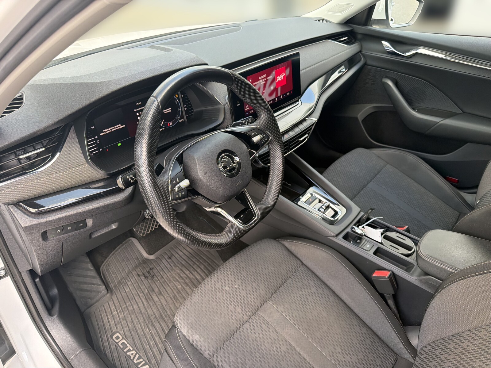 Škoda Octavia - zdjęcie 9