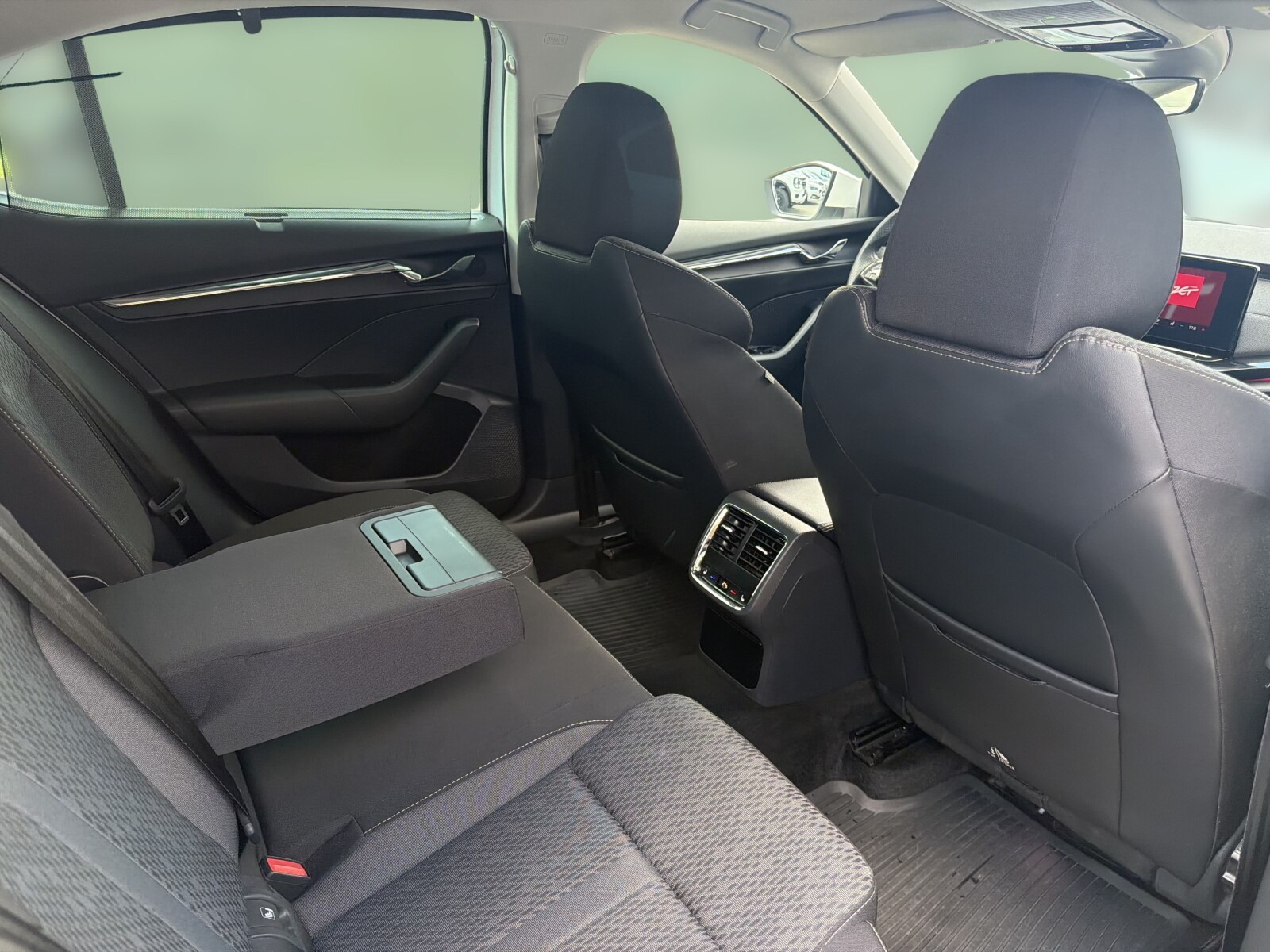 Škoda Octavia - zdjęcie 11