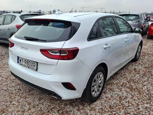 Kia Ceed - zdjęcie 4