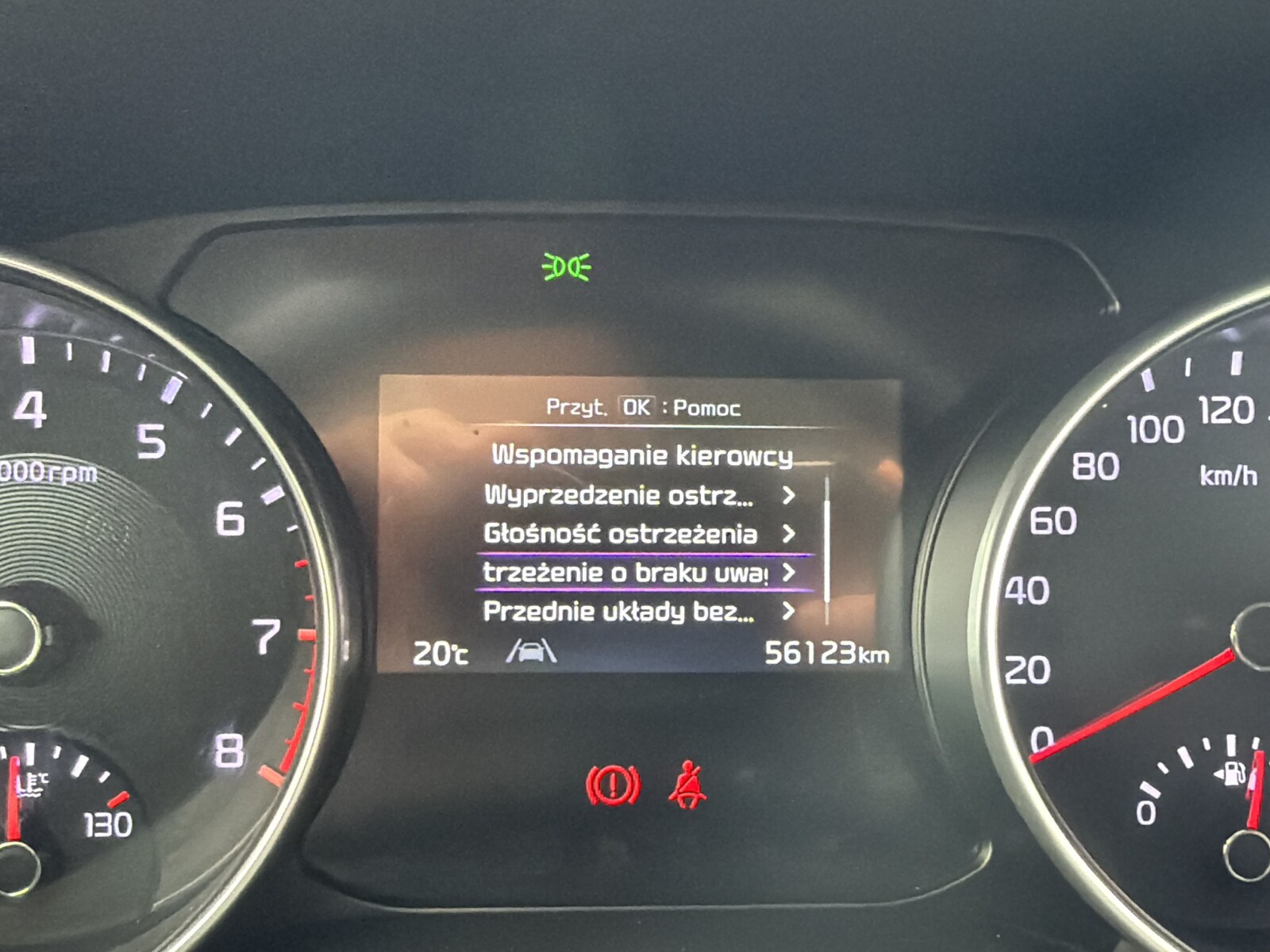 Kia Ceed - zdjęcie 26
