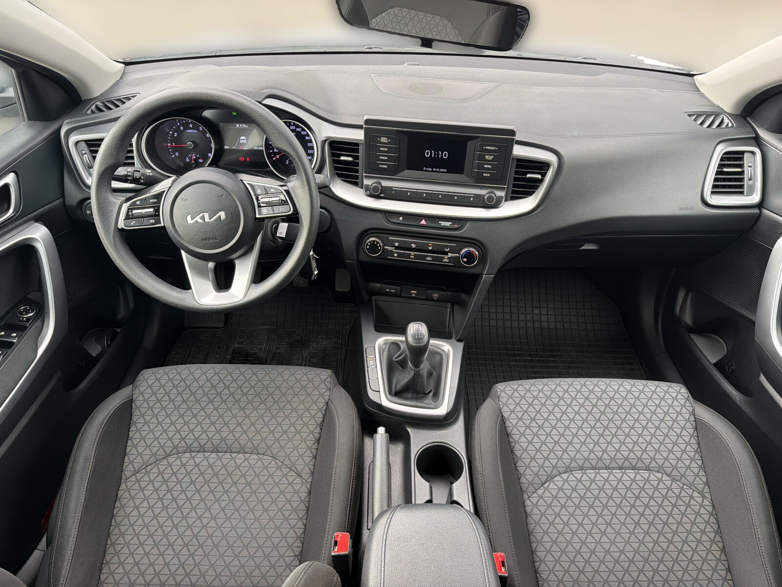 Kia Ceed - zdjęcie 20
