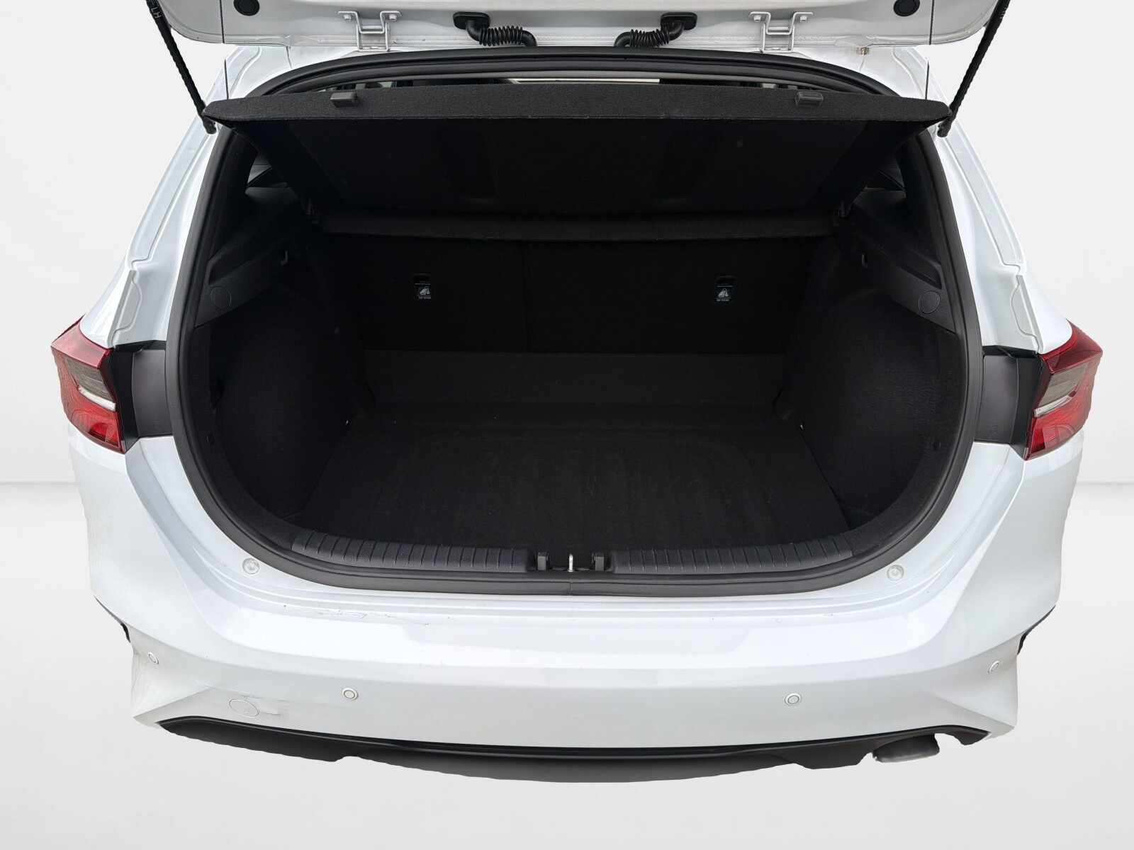 Kia Ceed - zdjęcie 14