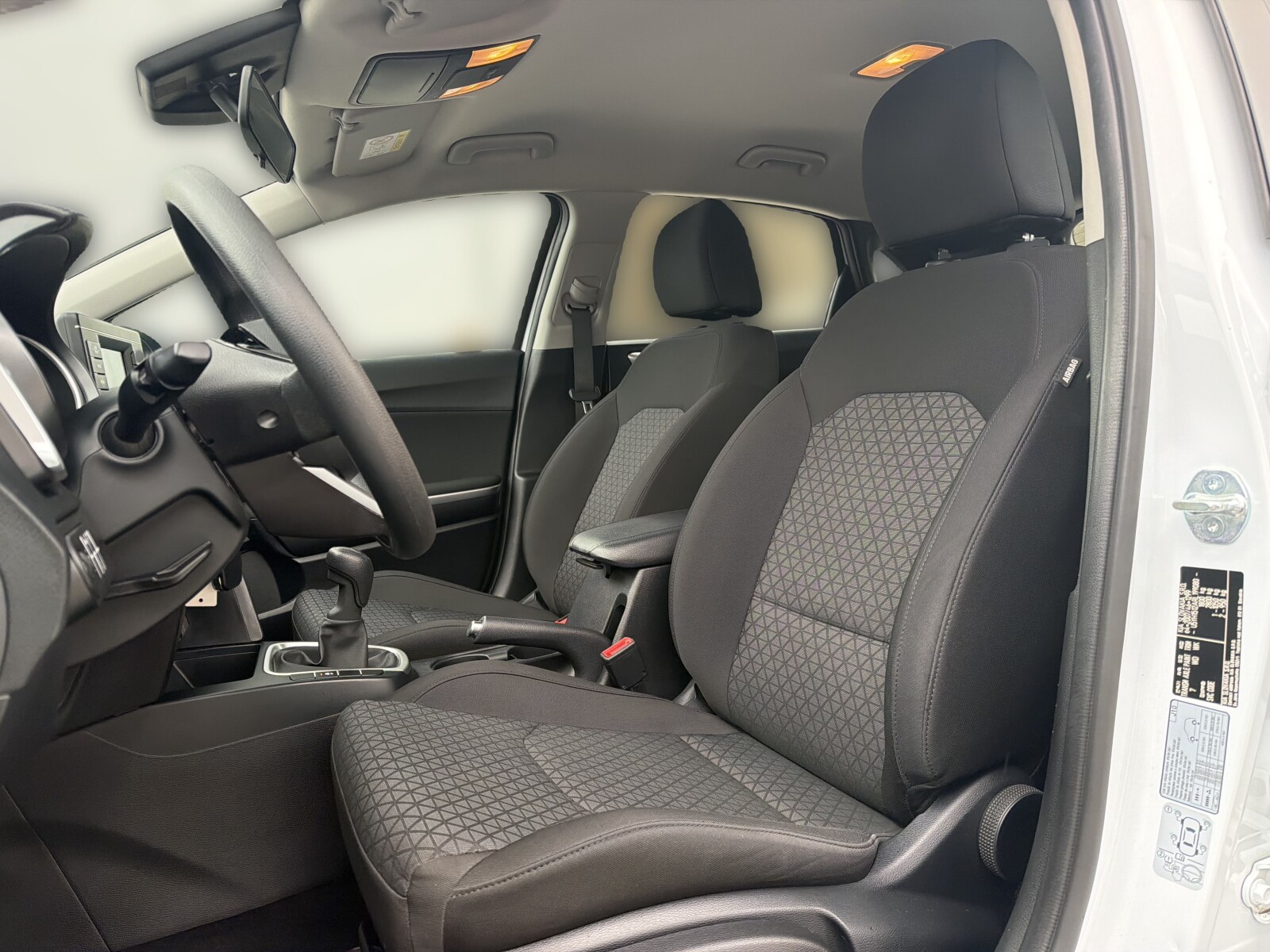 Kia Ceed - zdjęcie 10