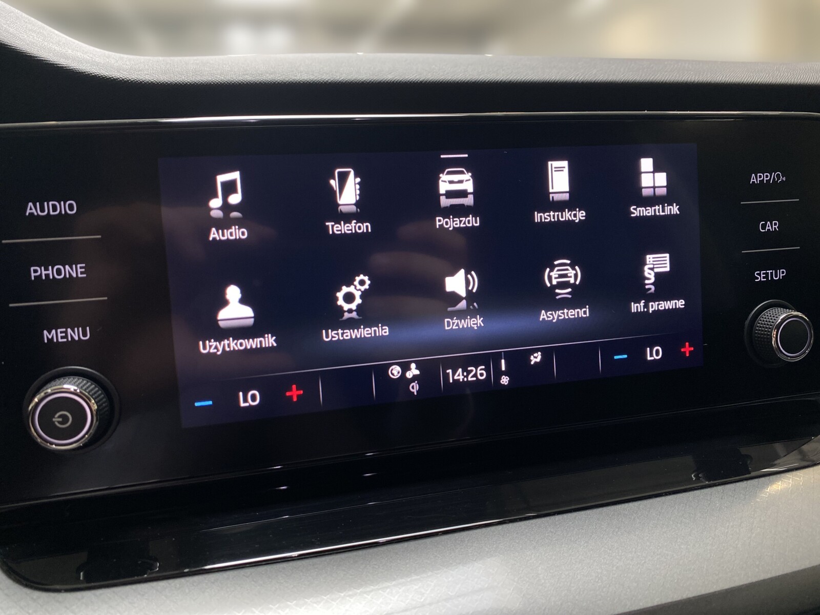 Škoda Octavia Combi - zdjęcie 15