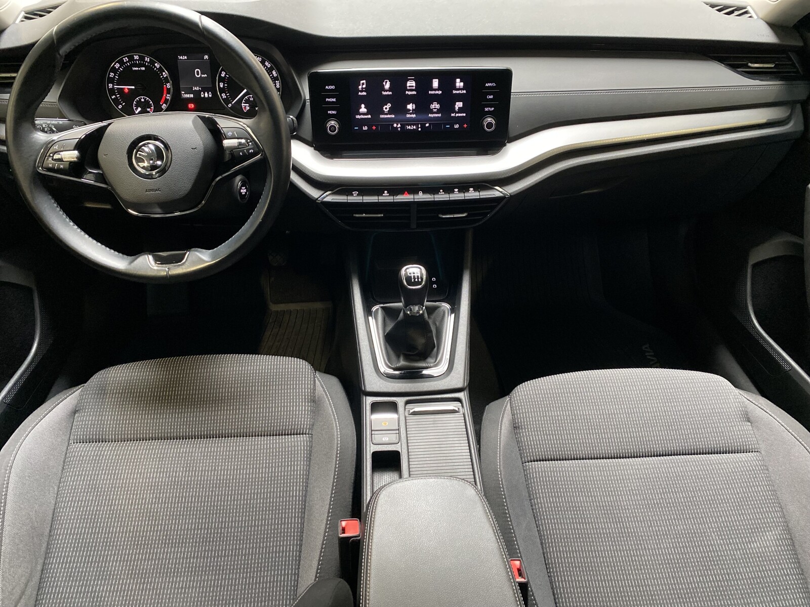 Škoda Octavia Combi - zdjęcie 9