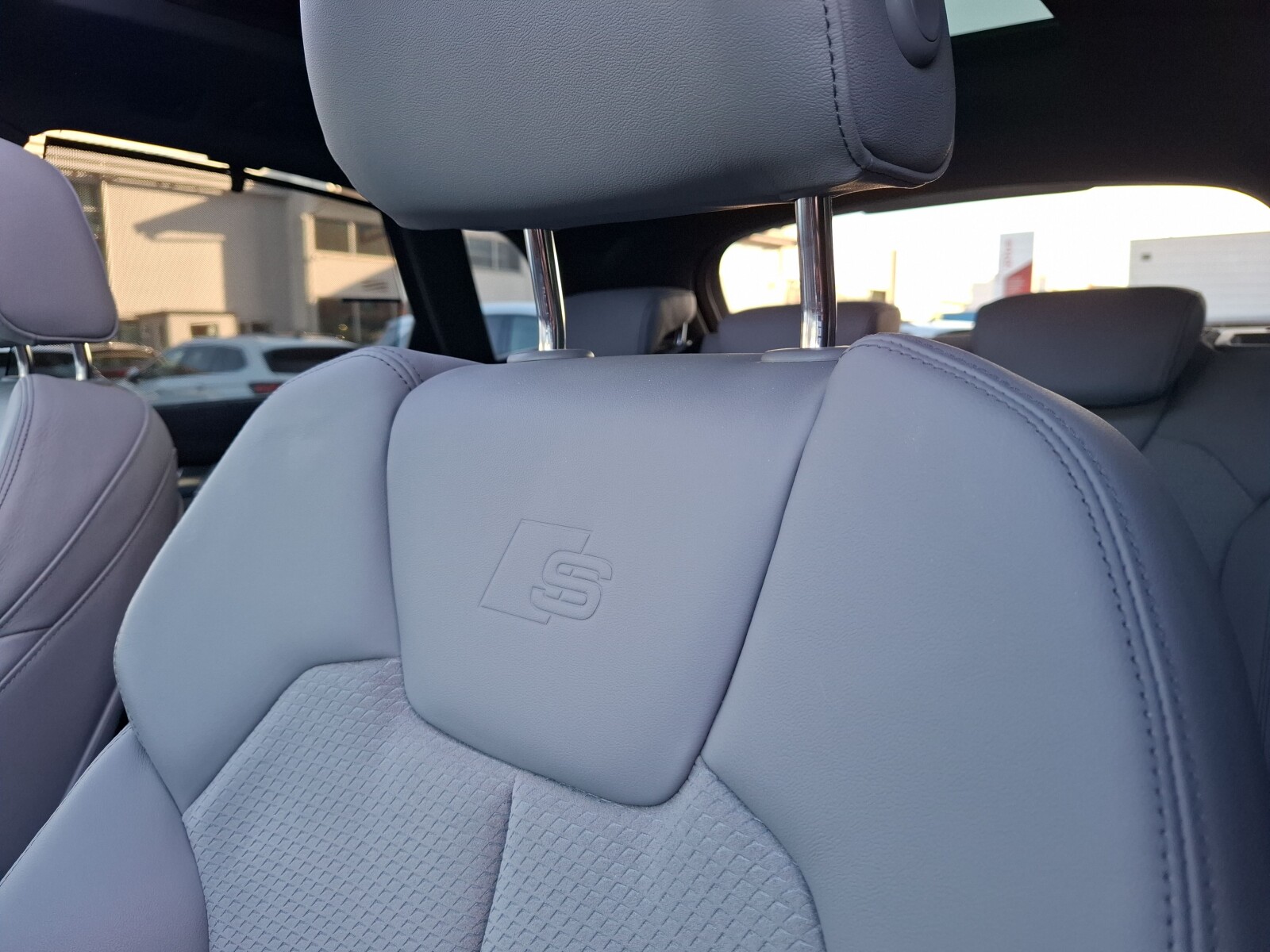 Audi Q5 - zdjęcie 25
