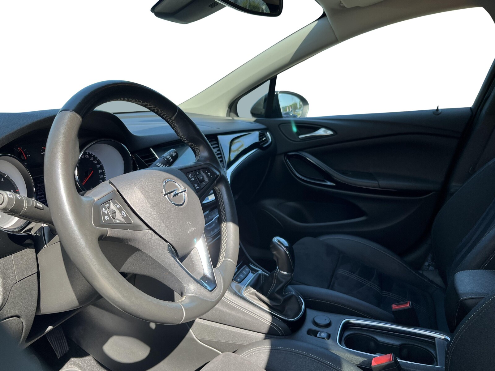 Opel Astra - zdjęcie 9