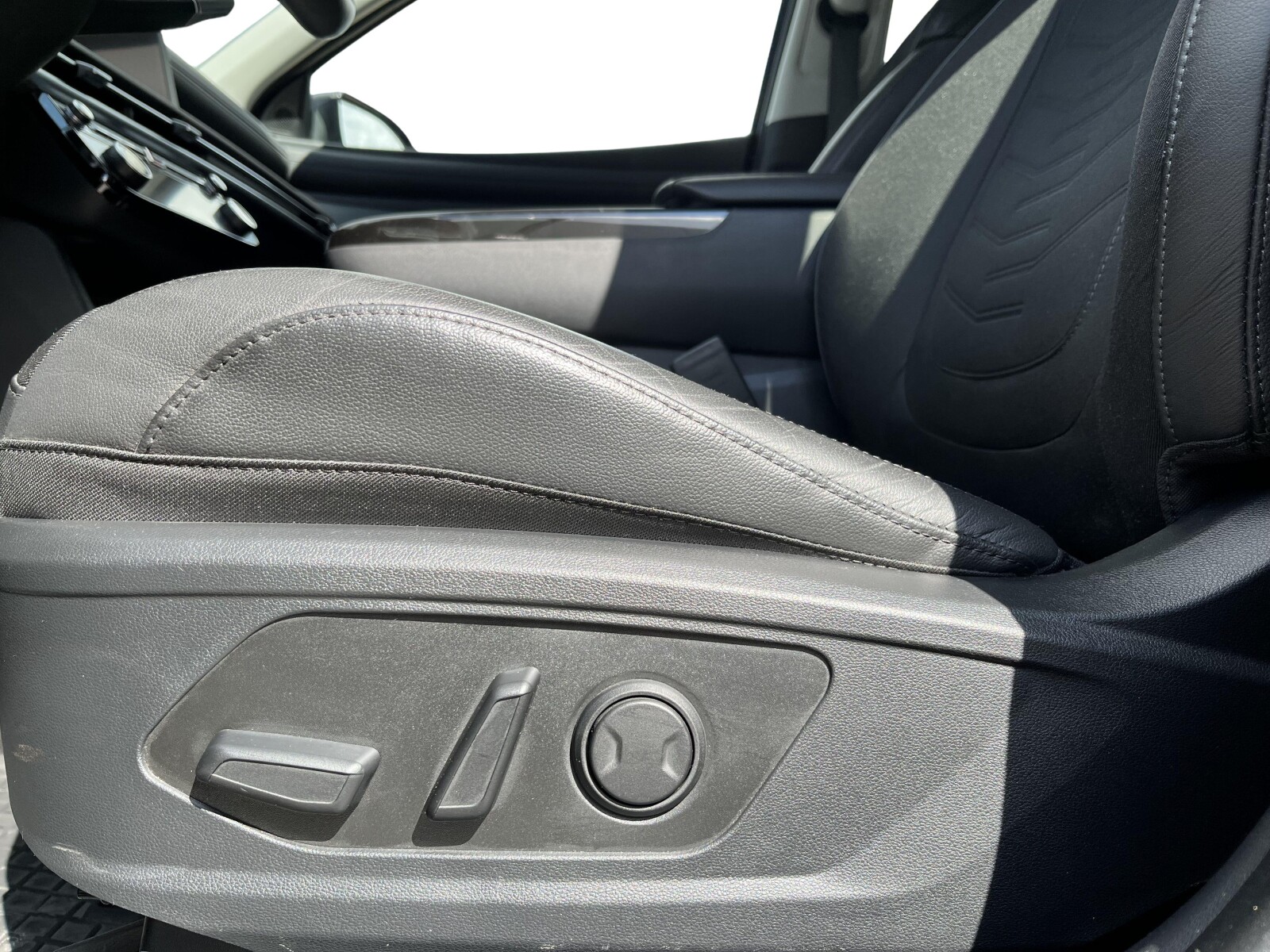 Hyundai Tucson - zdjęcie 11
