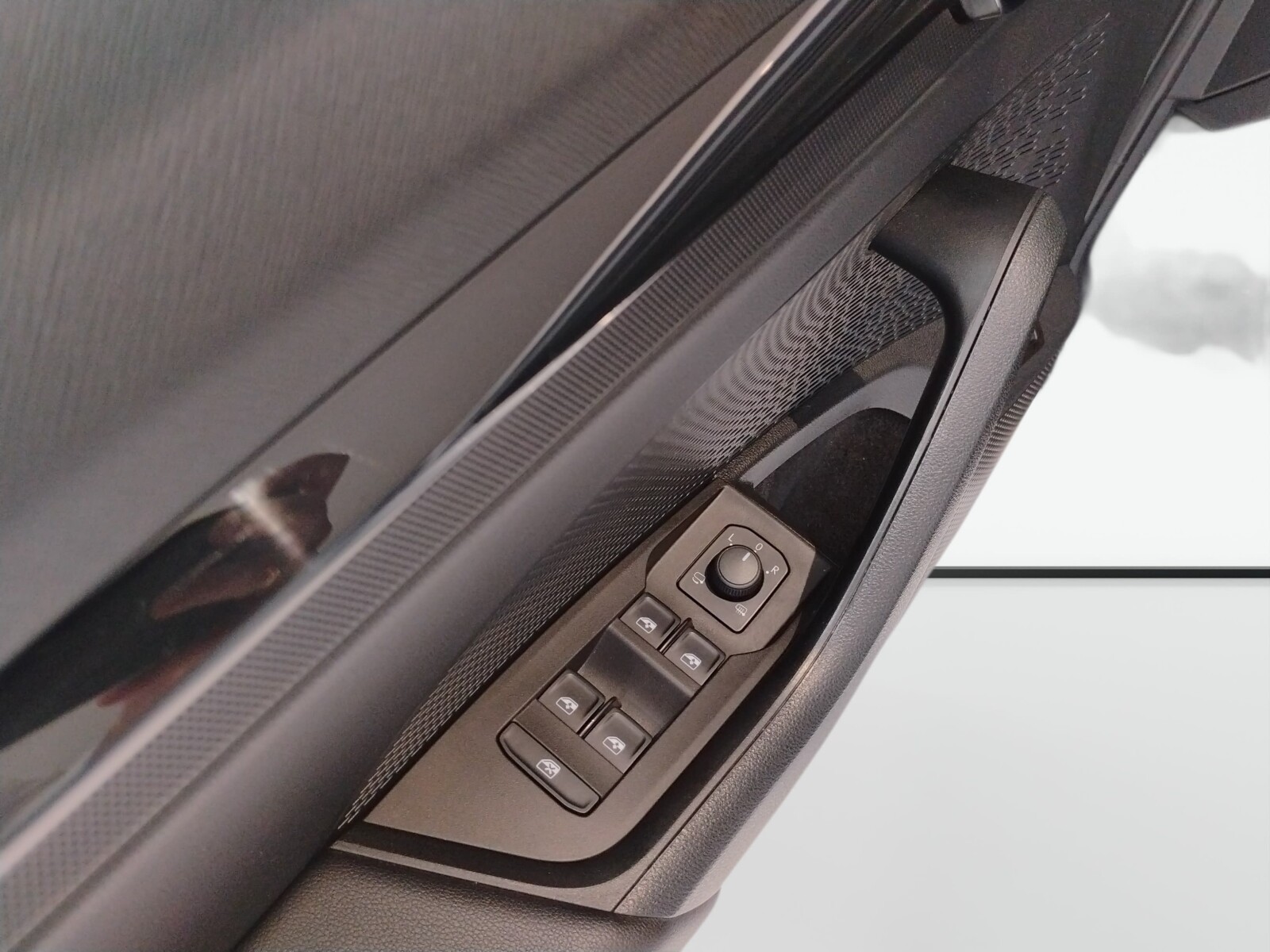 Škoda Octavia Combi - zdjęcie 13