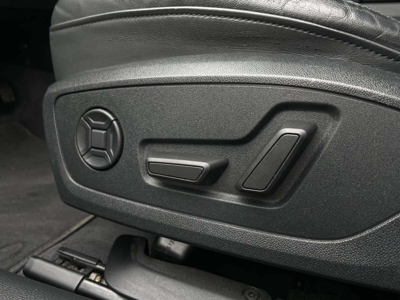 Audi A6 allroad - zdjęcie 20