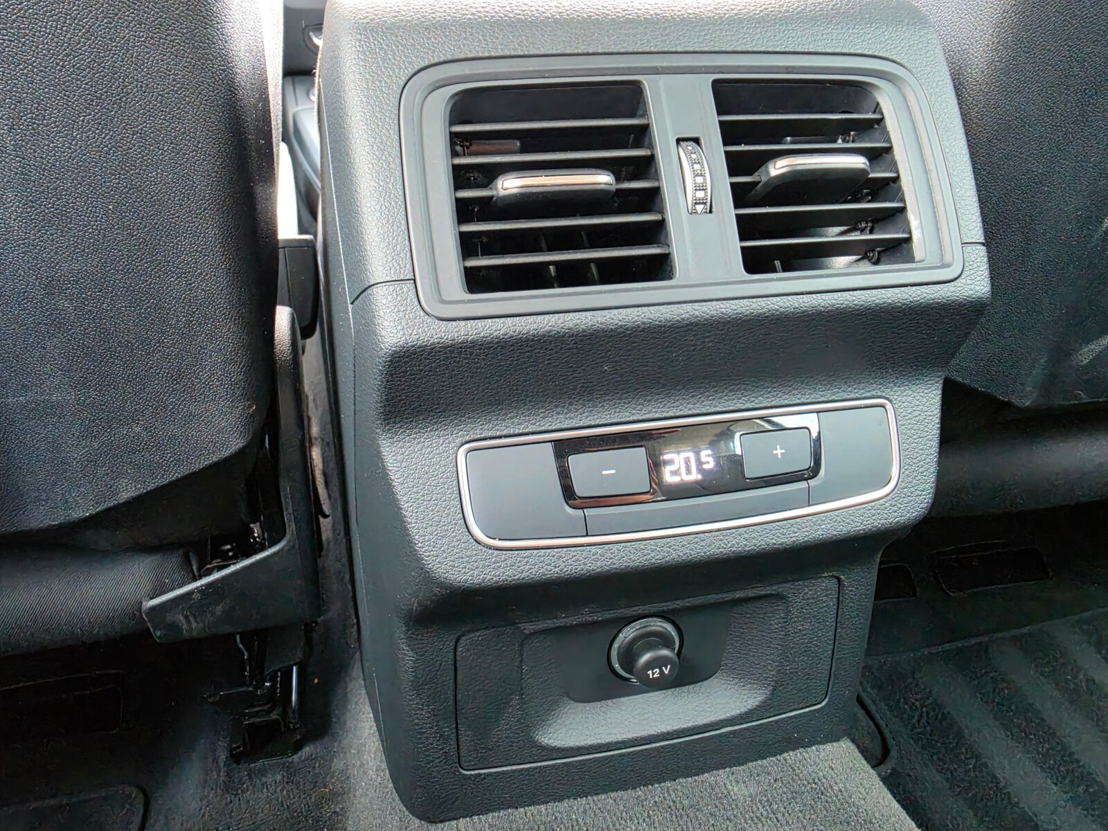 Audi Q5 - zdjęcie 13