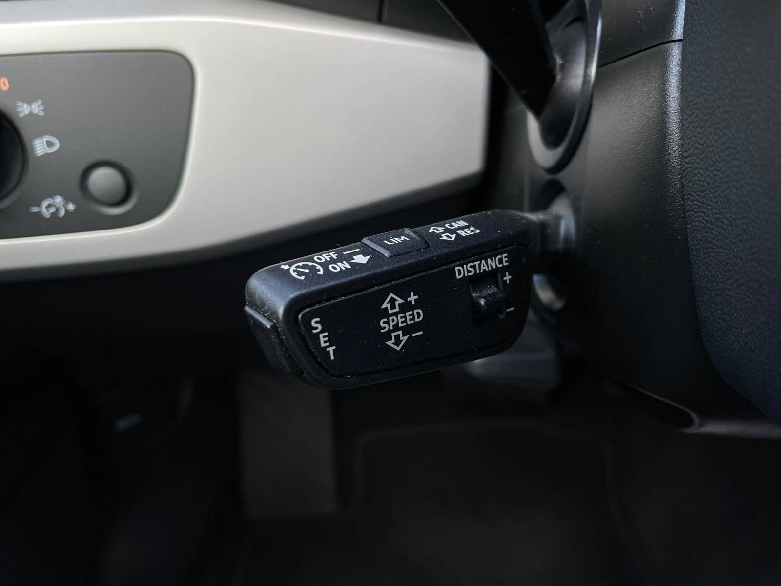 Audi A4 Avant - zdjęcie 23