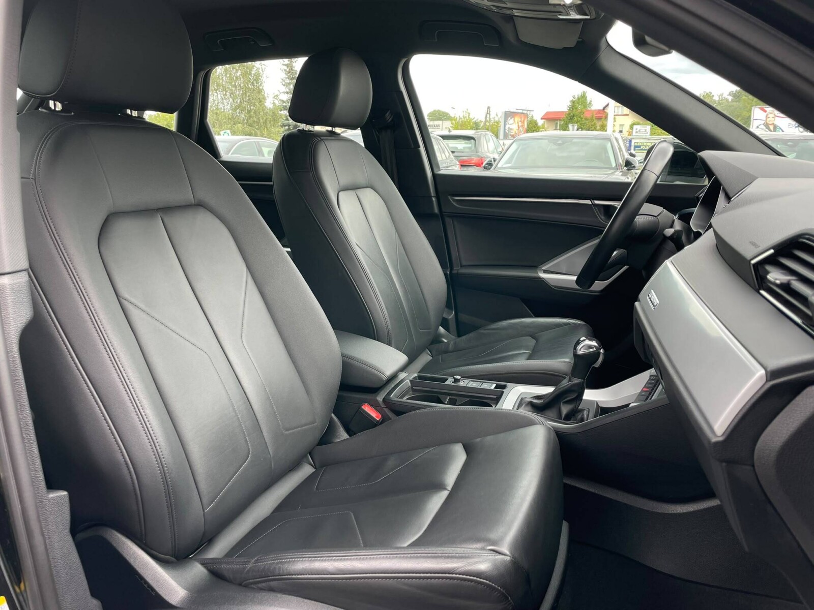 Audi Q3 - zdjęcie 22