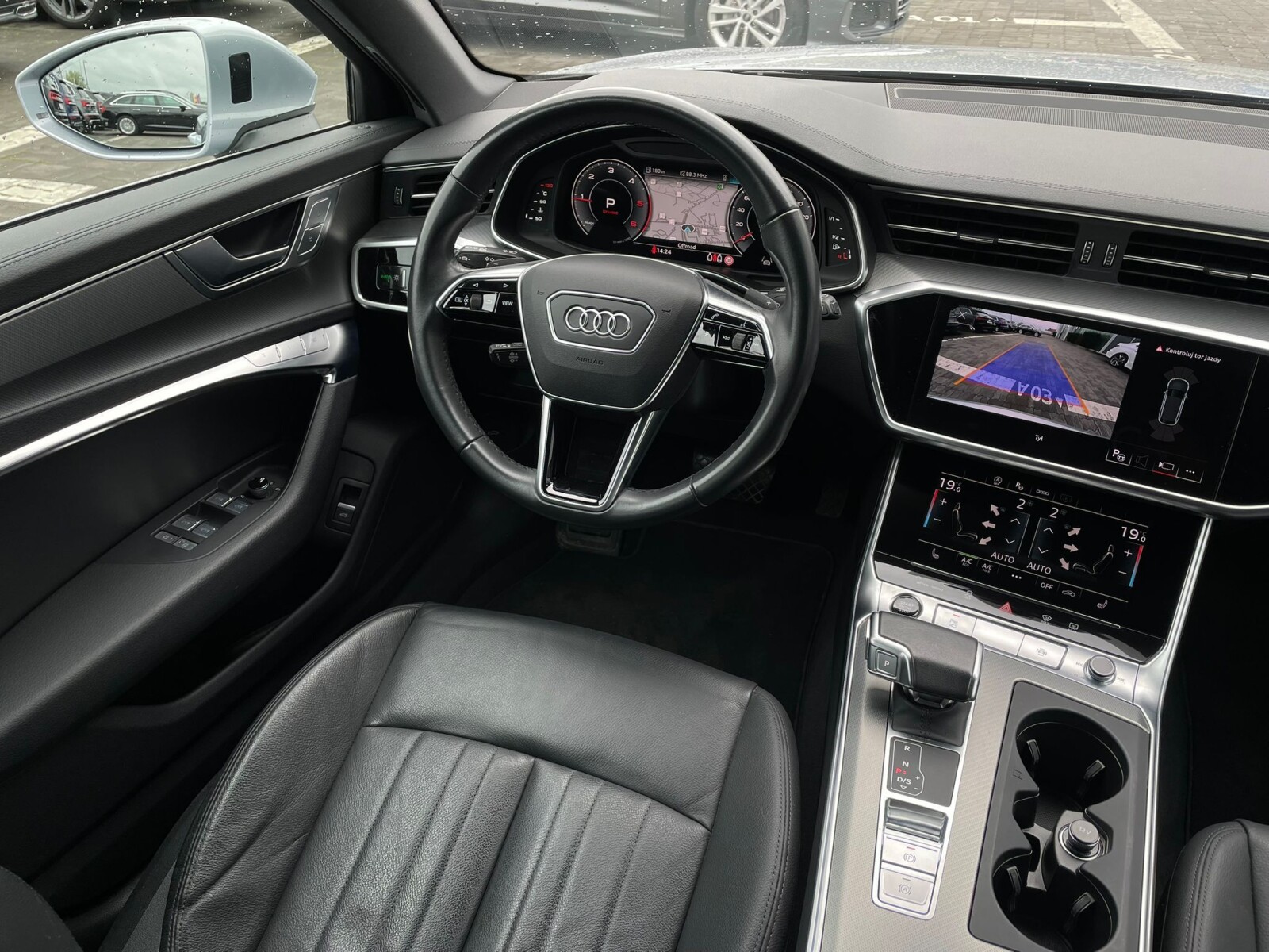 Audi A6 Avant - zdjęcie 14