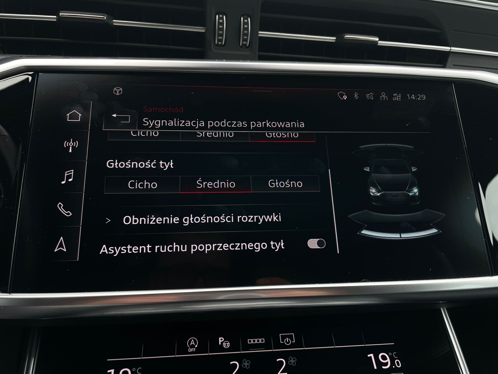 Audi A6 Avant - zdjęcie 30