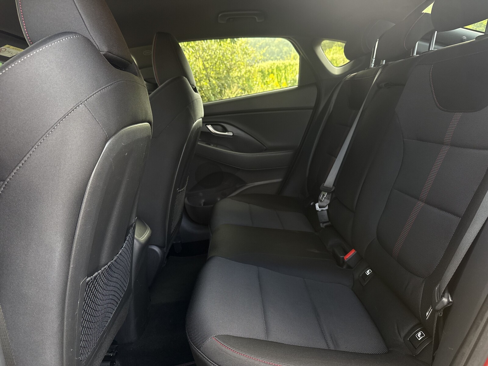 Hyundai i30 - zdjęcie 30