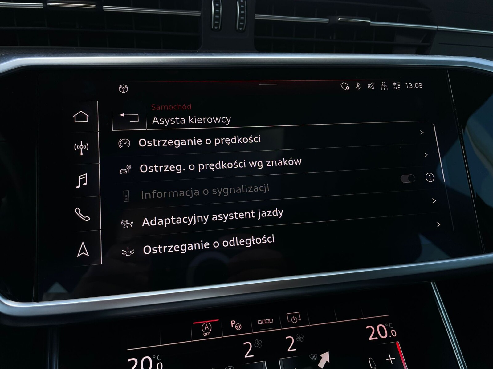 Audi A6 Avant - zdjęcie 30