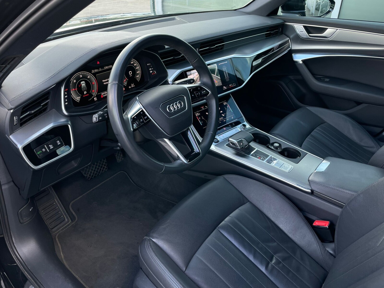 Audi A6 Avant - zdjęcie 20