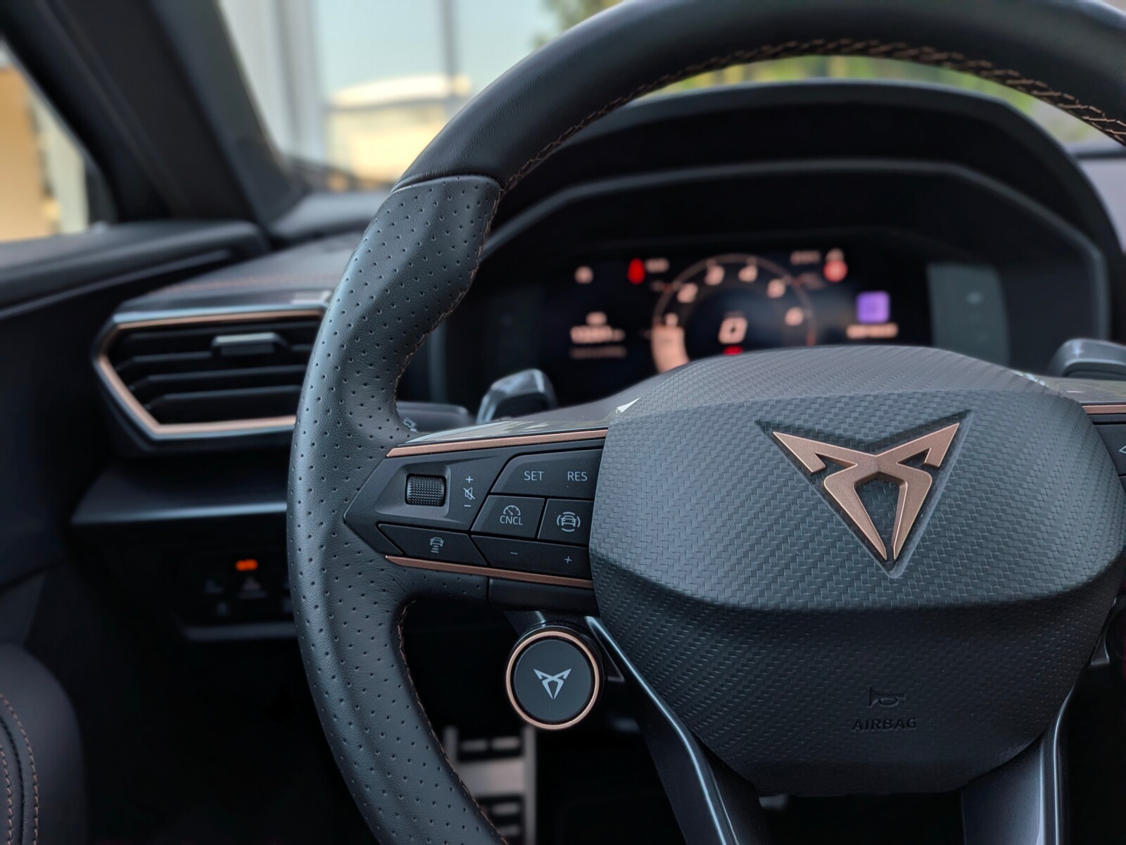 Cupra Formentor - zdjęcie 18