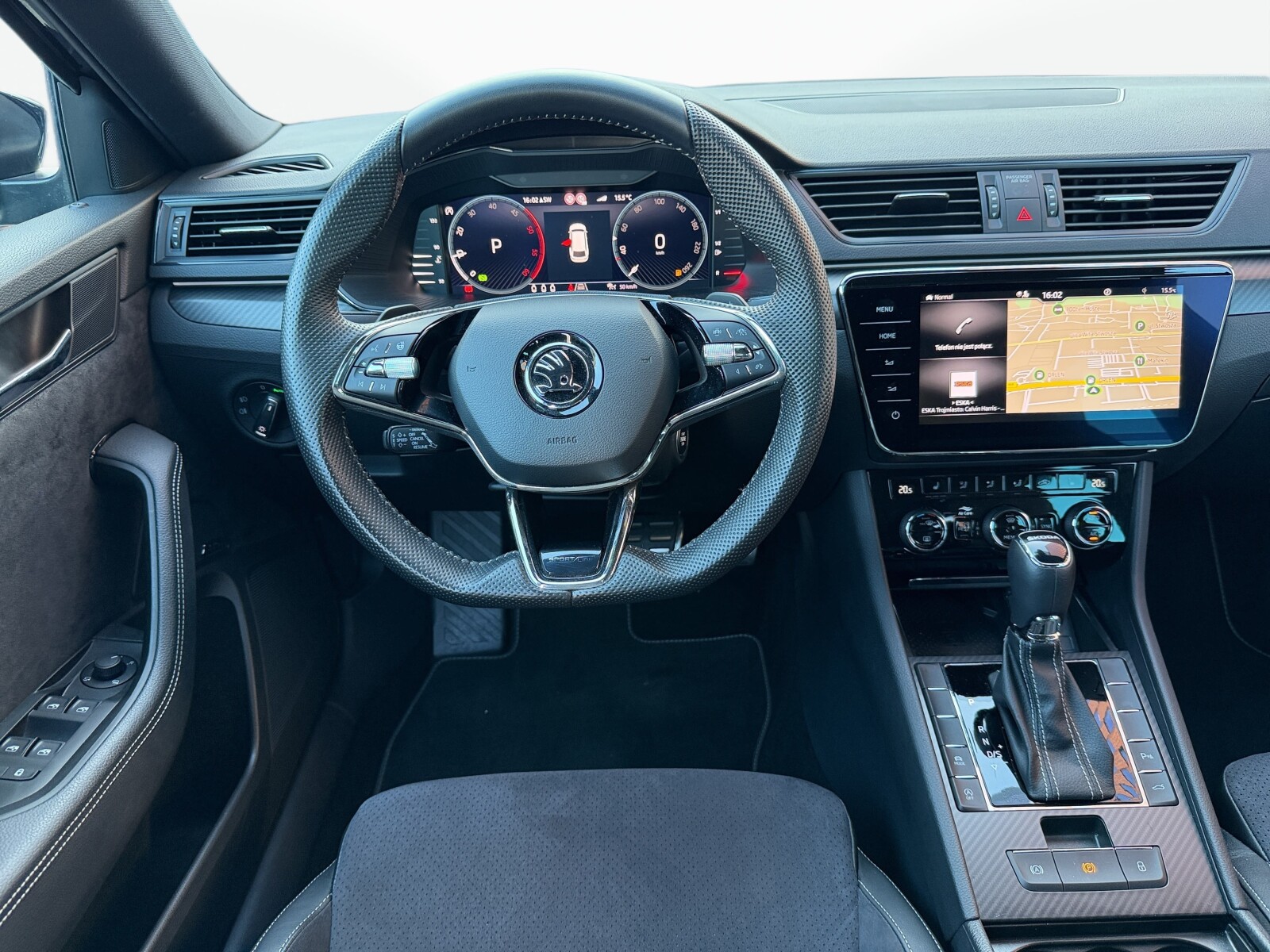 Škoda Superb - zdjęcie 20