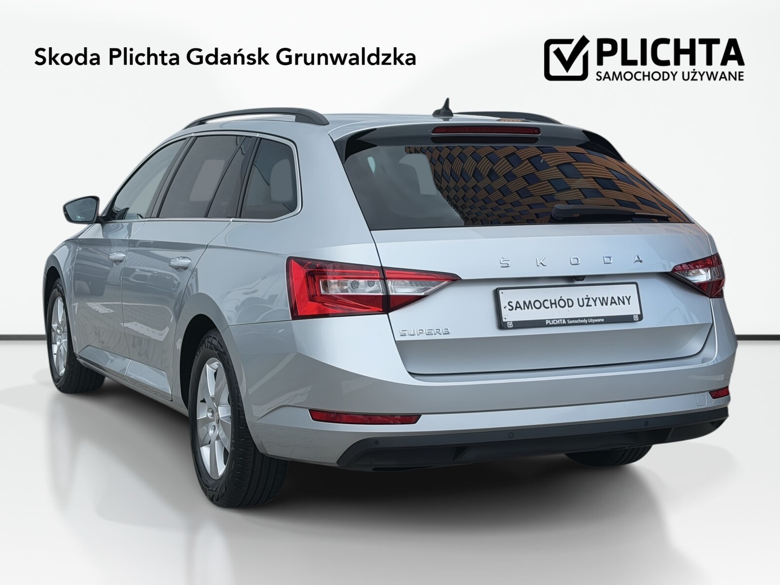 Škoda Superb - zdjęcie 7