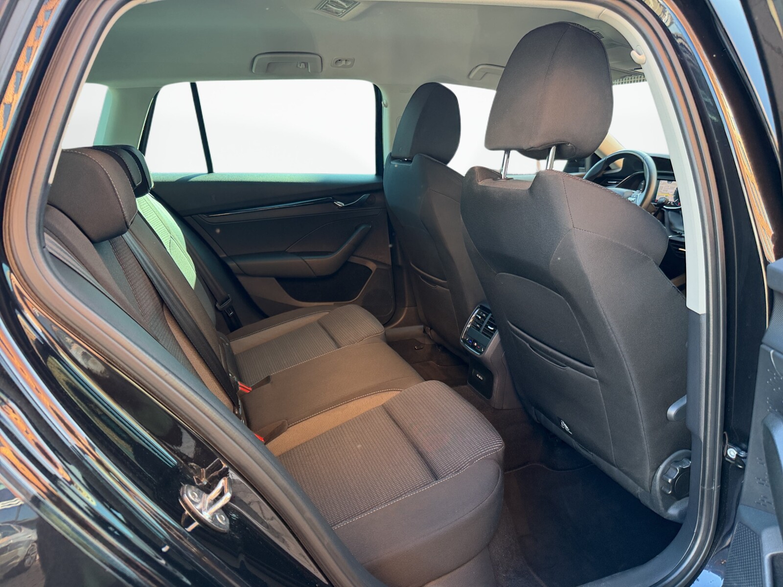 Škoda Octavia - zdjęcie 37