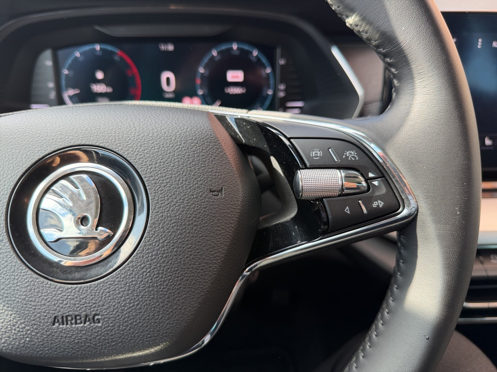 Škoda Octavia - zdjęcie 18