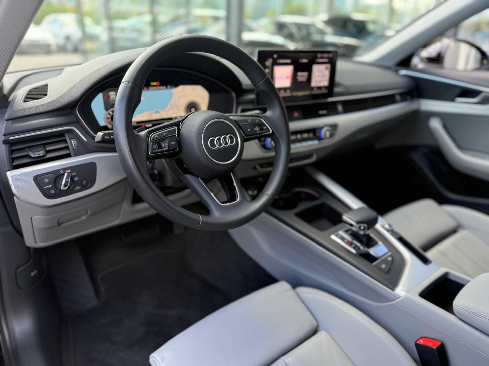 Audi A4 Avant - zdjęcie 12