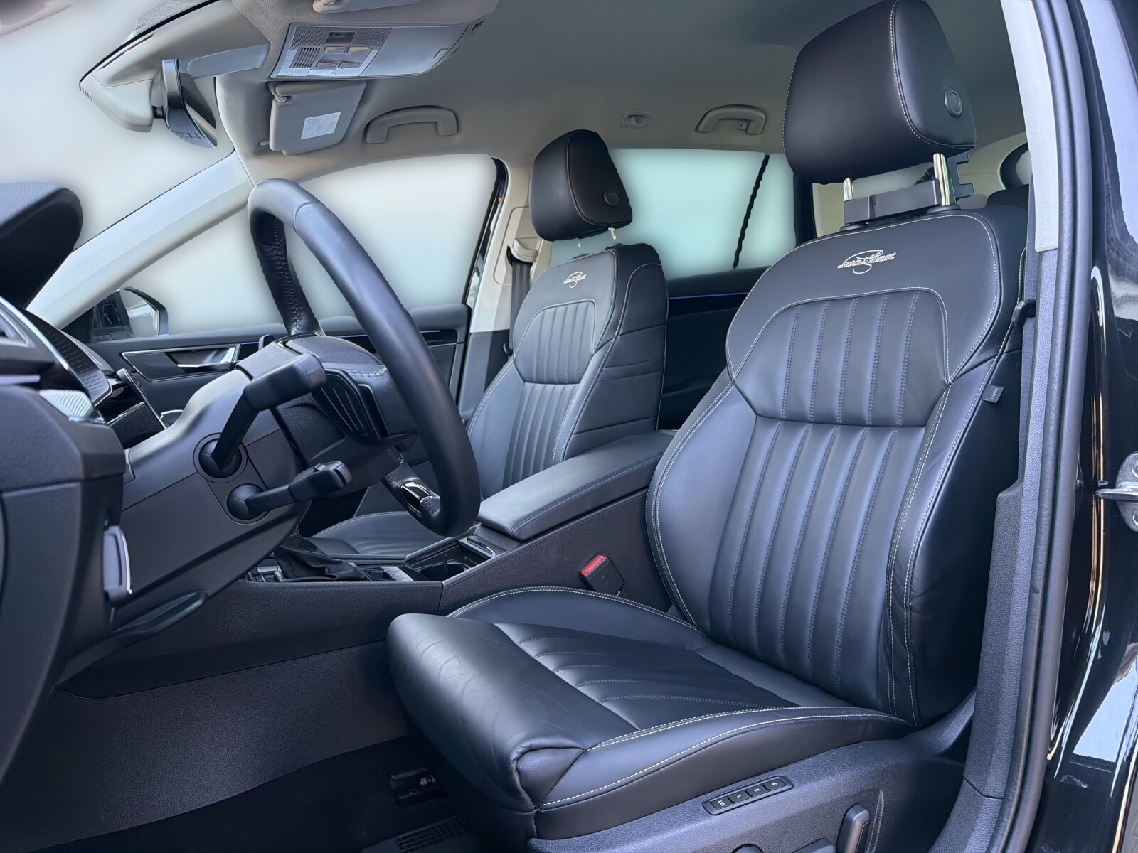 Škoda Superb Combi - zdjęcie 10