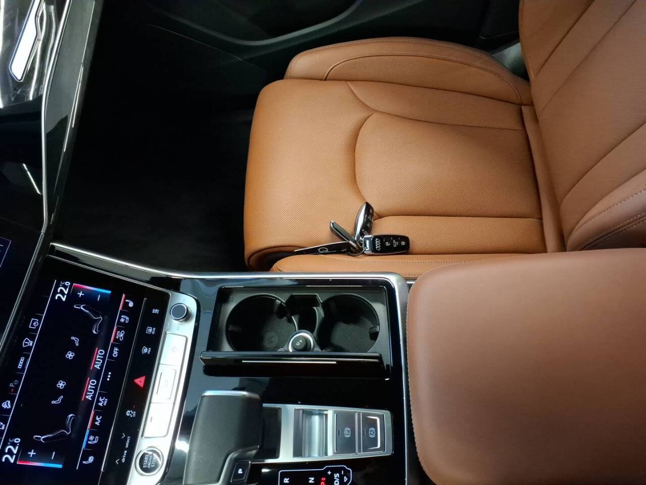 Audi Q7 - zdjęcie 4