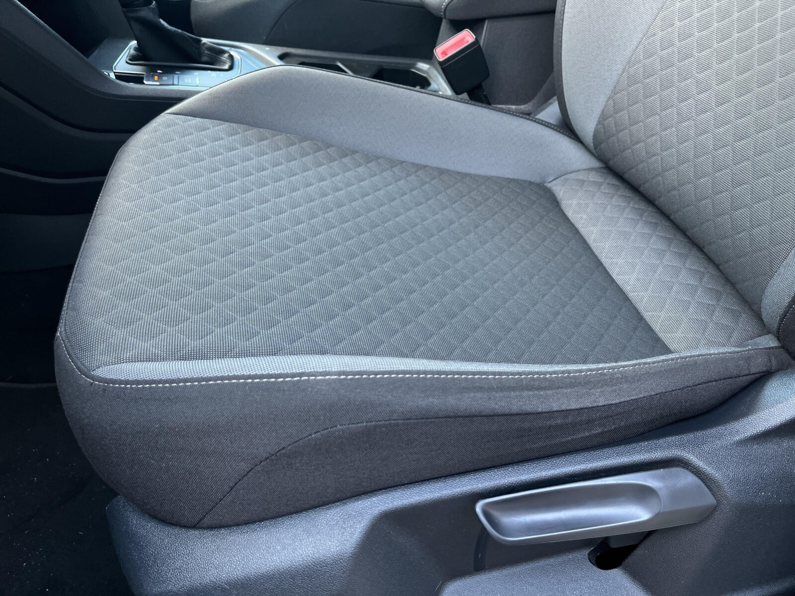 Volkswagen Tiguan Allspace - zdjęcie 13