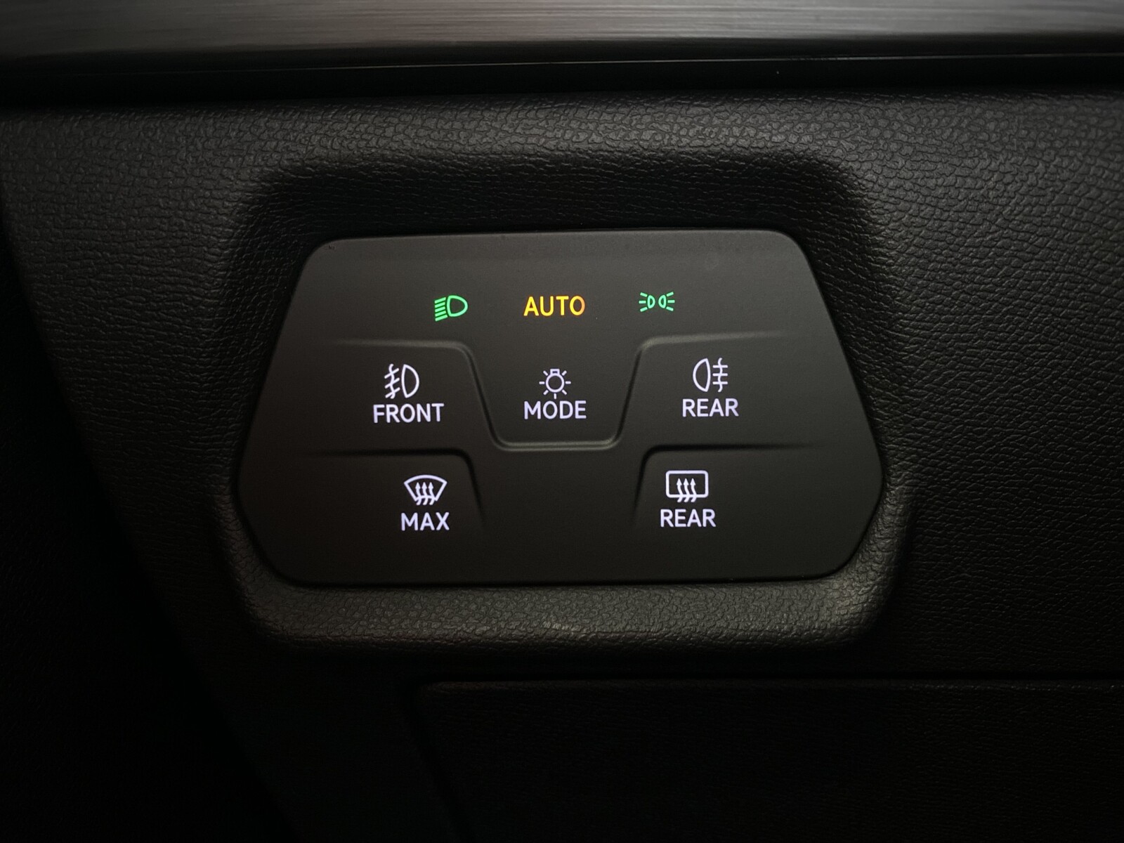 Cupra Formentor - zdjęcie 30