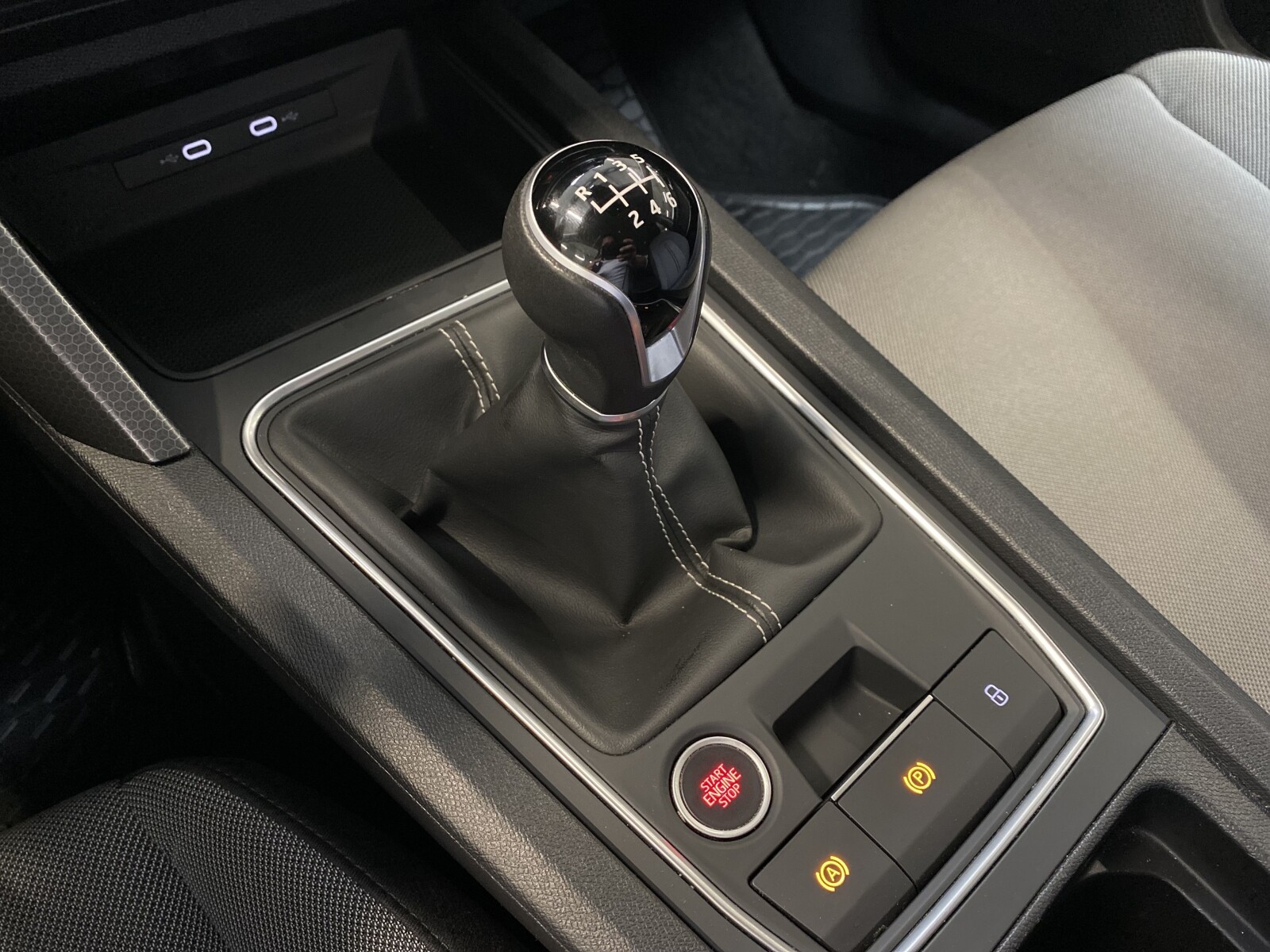 Seat Leon - zdjęcie 11